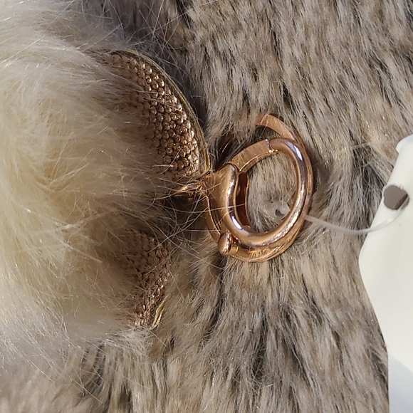 The purr-fect keyring, cute ivory pom pom ball and sparkly embellished cat ears - Picture 3 of 4
